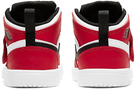 (TD) Nike Sky Jordan 1 'Chicago' Sepatu Sneakers BQ7196-106 Purchase (TD) Nike Sky Jordan 1 'Chicago' Sepatu Sneakers BQ7196-106