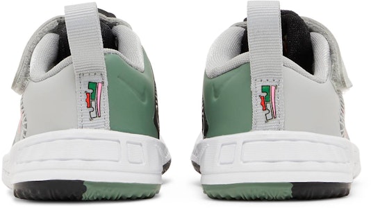 (TD) Nike Space Jam x LeBron 18 Low 'Bugs x Marvin' Sepatu Pria Terbaru DJ3762-005 Details for (TD) Nike Space Jam x LeBron 18 Low 'Bugs x Marvin' Sepatu Pria Terbaru DJ3762-005