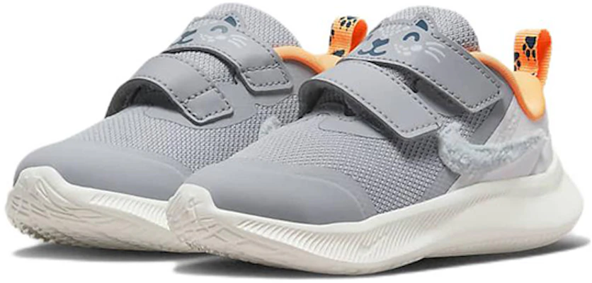 (Nike) 小童 Star Runner 3 '腳印' DQ8373-001 Lookbook (Nike) 小童 Star Runner 3 '腳印' DQ8373-001