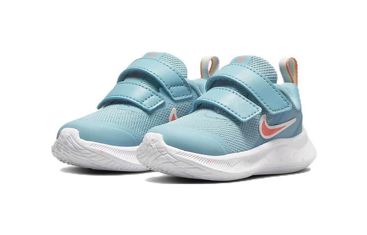 Lookbook (TD) Nike Star Runner 3 ''Worn Blue'' Hardloop Schoenen DX6757-400