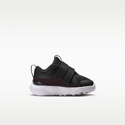Lookbook (TD) Nike Star Runner 5 黑色/大學紅 HF7006-014