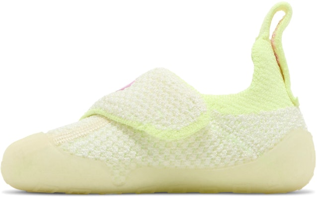 (Toddler) Nike Swoosh 1 'Coconut Milk Pink Rise' FB3244-101 Lookbook (Toddler) Nike Swoosh 1 'Coconut Milk Pink Rise' FB3244-101