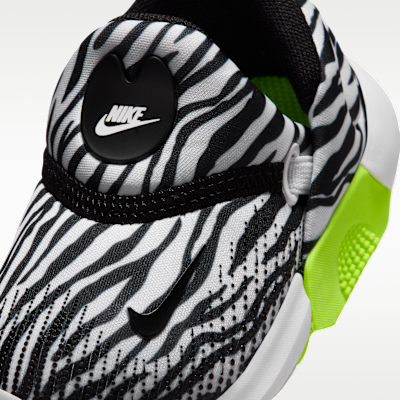 Sizing (Toddler) Nike Swoosh Go White/Bolt/Black IV5719-100