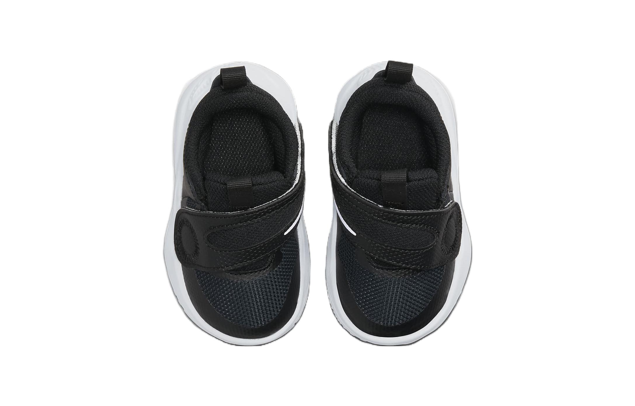 Shop (TD) Nike Team Hustle D11 'Hitam Putih' DV8995-002