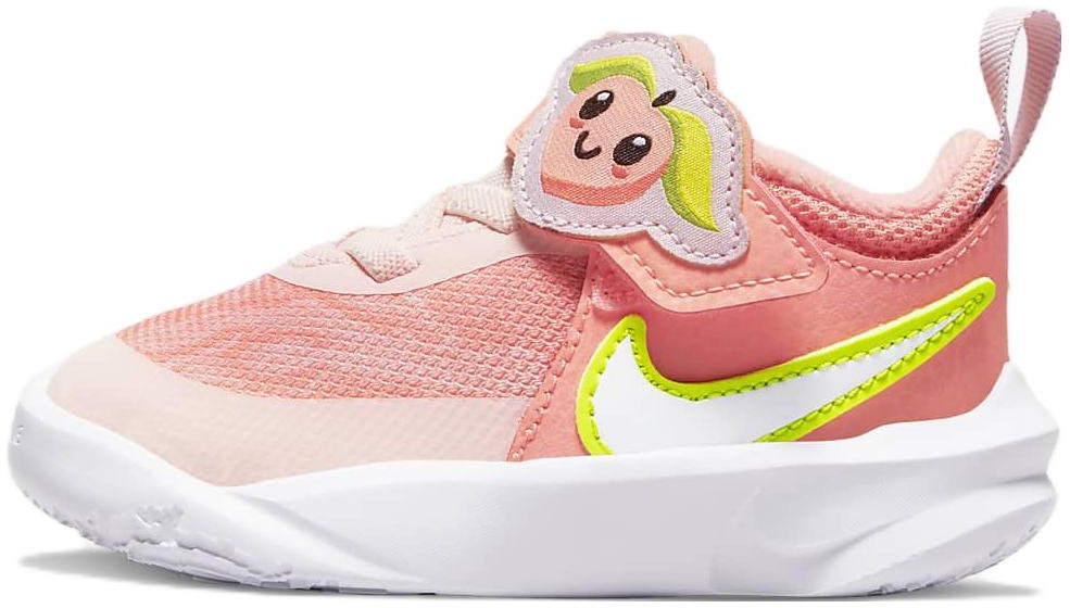 toddler-nike-team-hustle-d-10-lil-peach-dm-4325-600