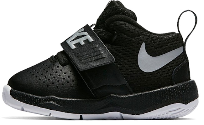 (TD) Nike Team Hustle D 8 'Hitam Silver Metalik' 881943-001 Buy (TD) Nike Team Hustle D 8 'Hitam Silver Metalik' 881943-001