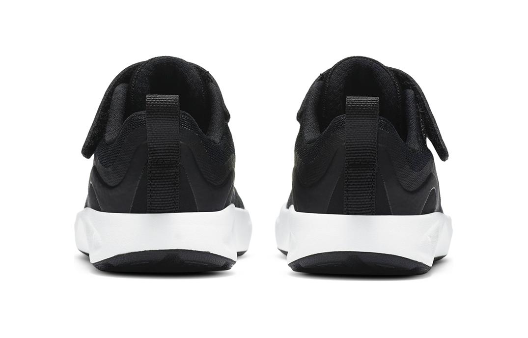 Shop (幼童) 耐吉每日穿戴 '黑色金屬金' CJ3818-005