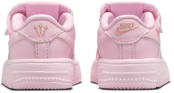 (TD) ナイキ フォース 1 ロー イージーオン ドレイク NOCTA ラバー ボーイ ピンクフォーム HQ1774-600 Purchase (TD) ナイキ フォース 1 ロー イージーオン ドレイク NOCTA ラバー ボーイ ピンクフォーム HQ1774-600