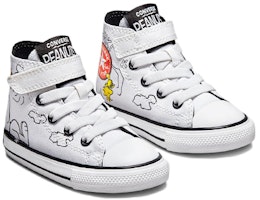 嬰幼兒 Peanuts x Converse Chuck Taylor All Star 高筒休閒帆布鞋 白黑 Lookbook 嬰幼兒 Peanuts x Converse Chuck Taylor All Star 高筒休閒帆布鞋 白黑