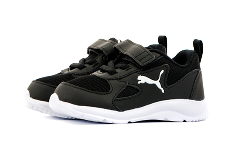 Lookbook (TD) Puma Fun Racer AC ''Noir Blanc'' 192972-01