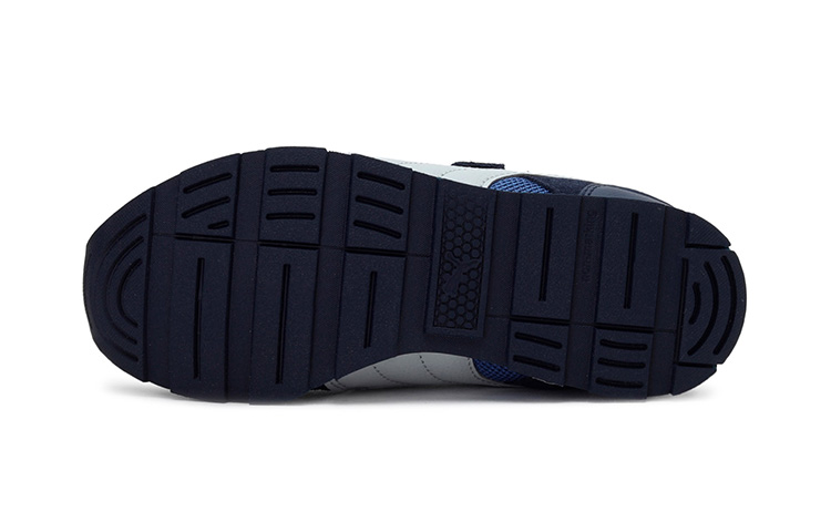 Purchase (TD) Puma Vista V ''Bleu Noir Blanc'' 369540-09