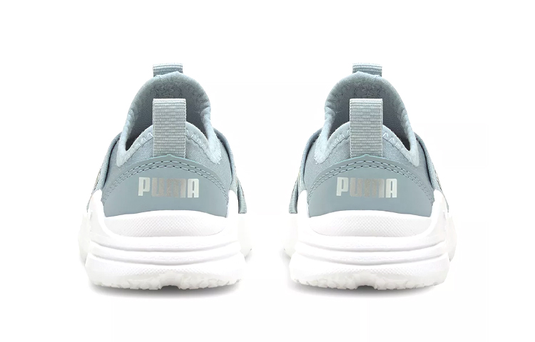 Shop 嬰童 Puma Wired Run Slip On 藍銀 跑步鞋