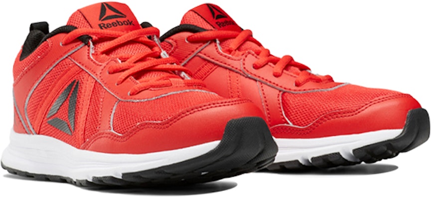 (TD) リーボック アルモティオ 4 "チャイナレッド" DV8678 Lookbook (TD) リーボック アルモティオ 4 "チャイナレッド" DV8678