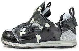 (Toddler) Reebok BAPE x Insta PUMP Fury Night Light Co-Star Children's Shoes Black/White BD4403 (Toddler) Reebok BAPE x Insta PUMP Fury Night Light Co-Star Children's Shoes Black/White BD4403