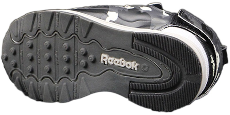 (TD) Reebok BAPE x Insta PUMP Fury Night Light Sepatu Anak Hitam/Putih BD4403 Shop (TD) Reebok BAPE x Insta PUMP Fury Night Light Sepatu Anak Hitam/Putih BD4403