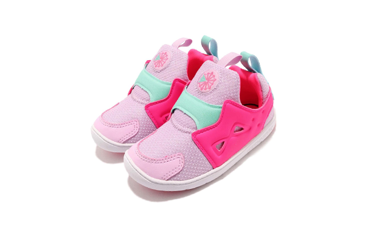 Lookbook (TD) Reebok Ventureflex Slip-On Chaussures CM9140