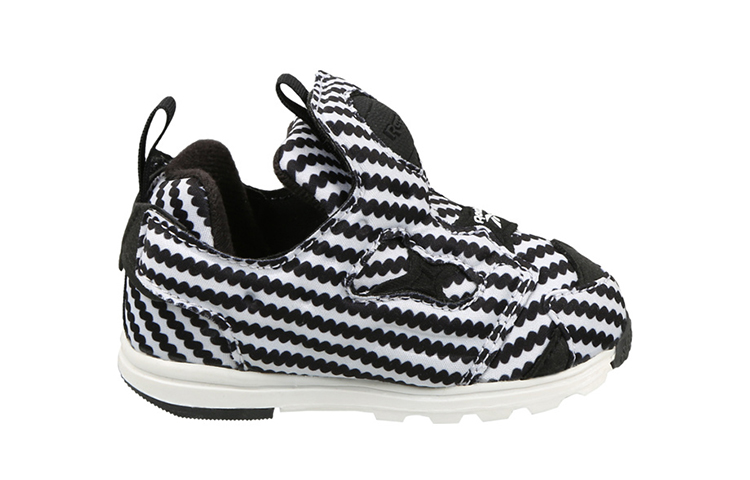 Order (TD) Reebok VERSA PUMP FURY ''Bianco Nero'' DV8577