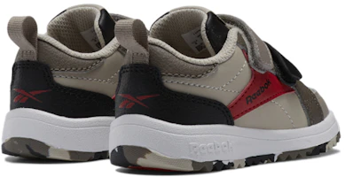 Shop 【TD嬰兒】Reebok Weebok 馭鈕低筒 舒適耐磨滑板鞋 卡其棕