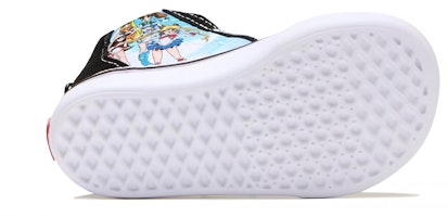 (TD) Sailor Moon x Vans Sk8-Hi Zip ComfyCush 'Pretty Guardian' Sepatu Unisex VN0A4VJNSKQ Purchase (TD) Sailor Moon x Vans Sk8-Hi Zip ComfyCush 'Pretty Guardian' Sepatu Unisex VN0A4VJNSKQ