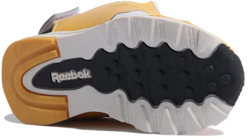 Purchase (三歲小童)Sanrio x Reebok Versa Pump Fury 'Gudetama' EH3060