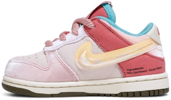 (TD) Social Status x Nike Dunk Low 'Susu Strawberi' DM3350-600 Lookbook (TD) Social Status x Nike Dunk Low 'Susu Strawberi' DM3350-600
