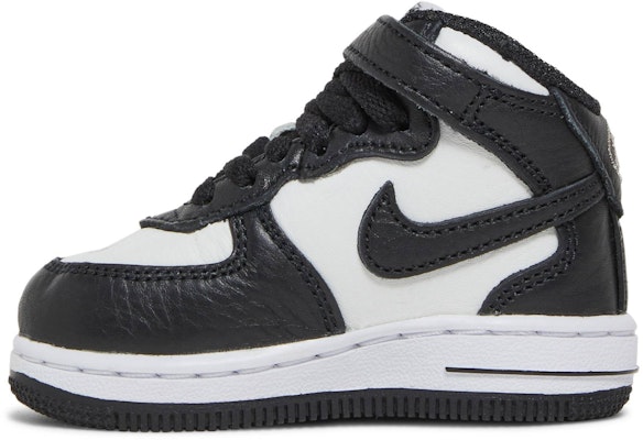 (TD) 스투시 x 나이키 에어포스 1 미드 "블랙 화이트" DN4160-002 Lookbook (TD) 스투시 x 나이키 에어포스 1 미드 "블랙 화이트" DN4160-002