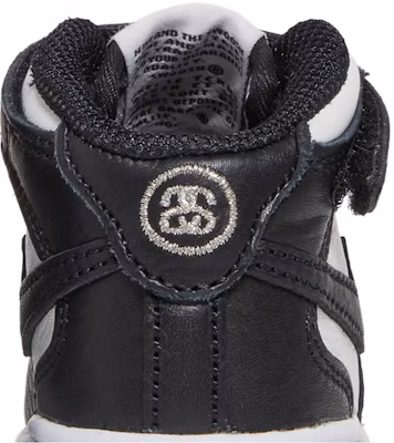 (TD) 스투시 x 나이키 에어포스 1 미드 "블랙 화이트" DN4160-002 Sizing (TD) 스투시 x 나이키 에어포스 1 미드 "블랙 화이트" DN4160-002