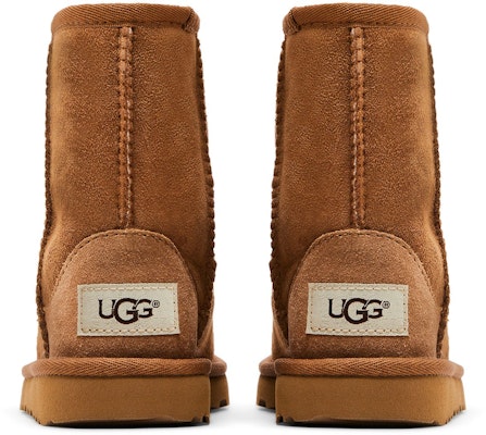 (Toddler) UGG Classic II Boot Chestnut 1017703T-CHE Details for (Toddler) UGG Classic II Boot Chestnut 1017703T-CHE