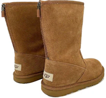 Lookbook (Toddler) UGG Classic Zip Boot 'Chestnut' 1103029k-CHE