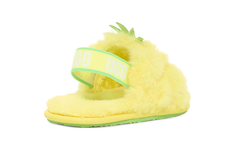 Shop (TD) UGG Fluff Yeah 'Piña de Peluche' 1136519T-PNE
