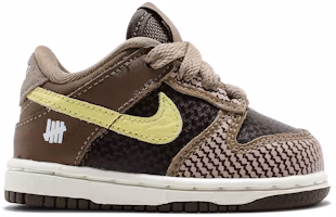 (Toddler) UNDEFEATED x Nike Dunk Low SP 'Canteen' DJ4307-200 (Toddler) UNDEFEATED x Nike Dunk Low SP 'Canteen' DJ4307-200