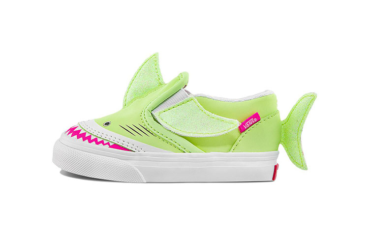 Buy Kasut Luncur Kasual Vans Slip-On V Rendah Hijau VN0A7Q4ZBHM