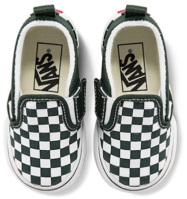 (TD) Vans 绿/白色 Slip-On V 休闲鞋 VN000UBS8CA Lookbook (TD) Vans 绿/白色 Slip-On V 休闲鞋 VN000UBS8CA