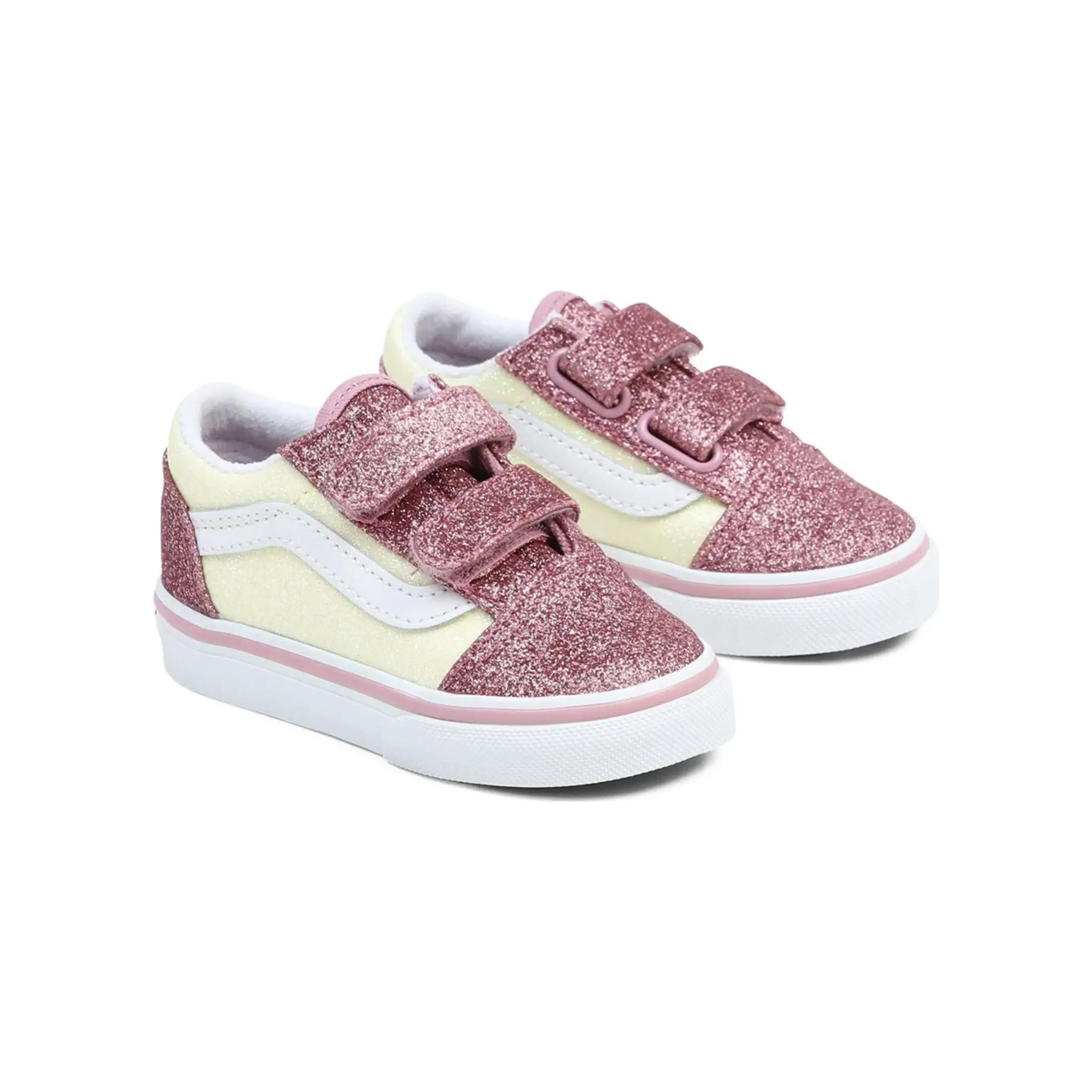 Lookbook (TD) ヴァンズ オールドスクール オフホワイトピンク (Vanz Ōrudosukūru Ofuhowaito Pinku) VN0A4VJJ0FU