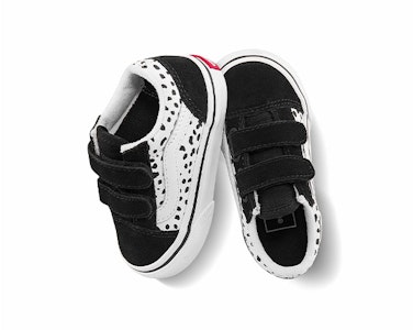 幼童 Vans Old Skool 低幫時尚板鞋 黑白 Shop 幼童 Vans Old Skool 低幫時尚板鞋 黑白