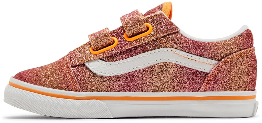 (TD) Vans Old Skool V 'Glitter - Sunrise Glitter' dalam bahasa Melayu-serumpun. VN0009RC6GL Lookbook (TD) Vans Old Skool V 'Glitter - Sunrise Glitter' dalam bahasa Melayu-serumpun. VN0009RC6GL