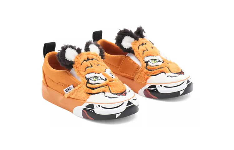 Lookbook (TD) Vans Slip-on Kuning/Putih VN0A5KRQ9FA