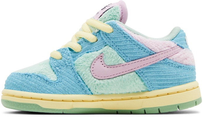 (TD) Verdy x 耐克 Dunk Low SB 'Visty' FZ7194-400 Lookbook (TD) Verdy x 耐克 Dunk Low SB 'Visty' FZ7194-400