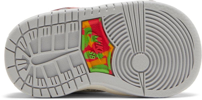 (幼童) Xavier Schipani x Nike SB Dunk Low '勇敢真我 - 跨性別喜悅' DX9219-100 Shop (幼童) Xavier Schipani x Nike SB Dunk Low '勇敢真我 - 跨性別喜悅' DX9219-100