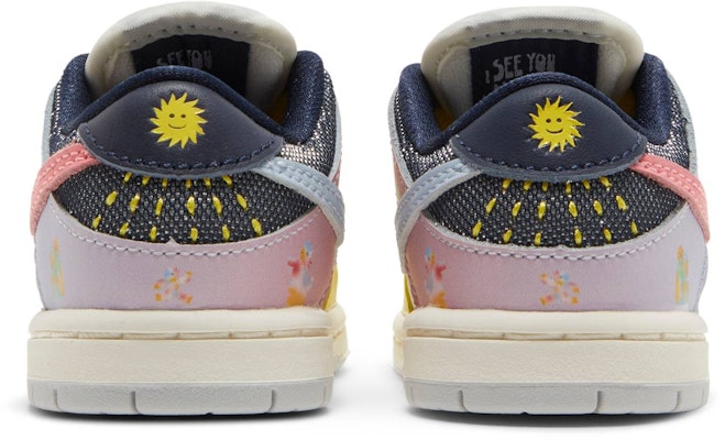 (幼童) Xavier Schipani x Nike SB Dunk Low '勇敢真我 - 跨性別喜悅' DX9219-100 Details for (幼童) Xavier Schipani x Nike SB Dunk Low '勇敢真我 - 跨性別喜悅' DX9219-100
