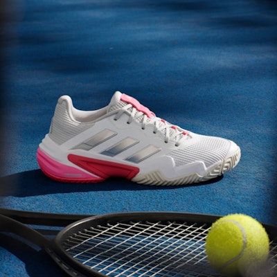 (W) 阿迪达斯 Barricade 13 网球鞋 IH2967 Lookbook (W) 阿迪达斯 Barricade 13 网球鞋 IH2967
