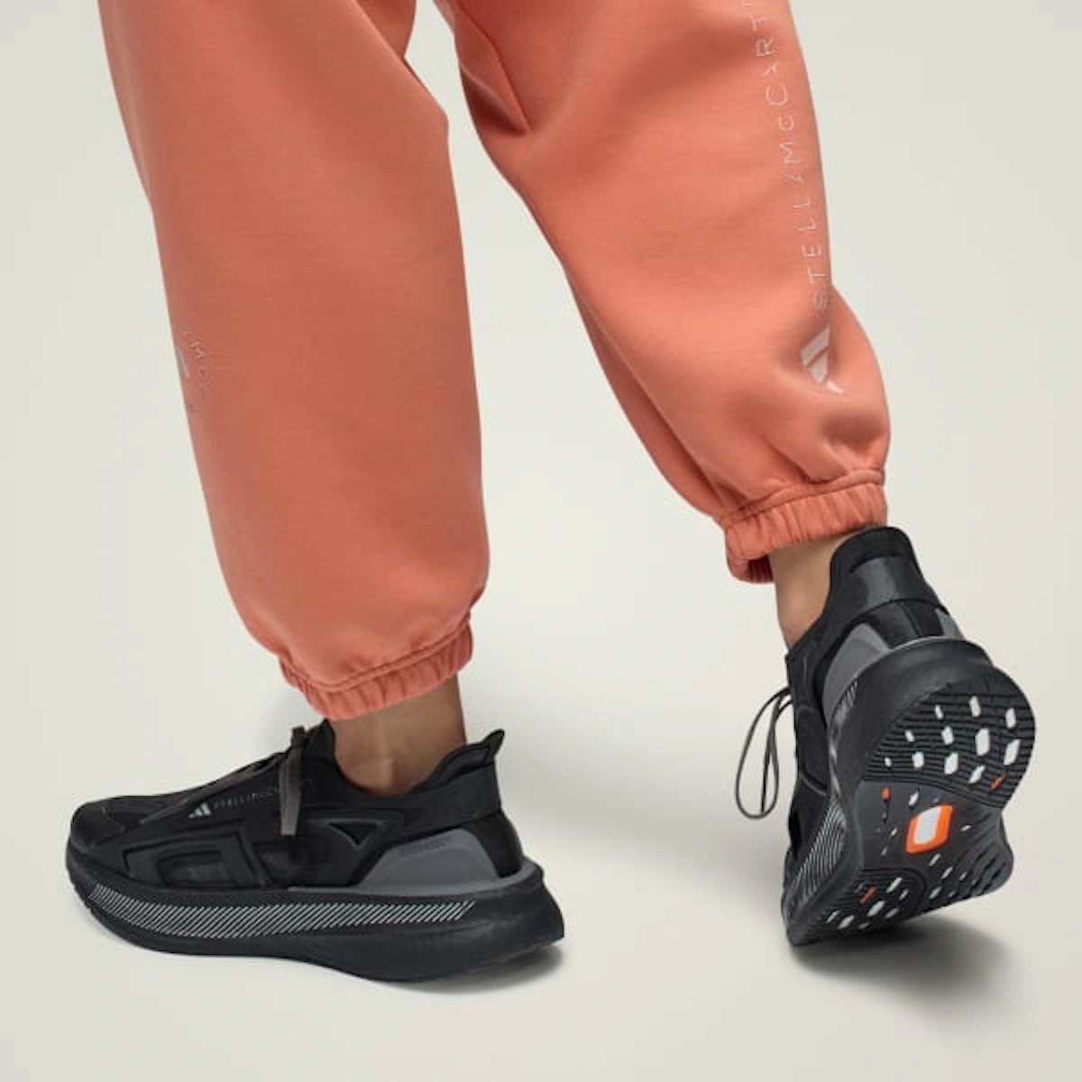 (Women) Stella McCartney x adidas UltraBoost 5 'Black'