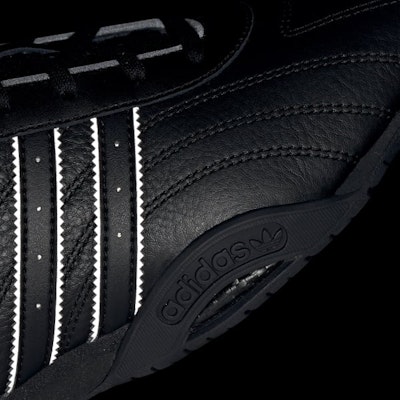 (W) アディダス レーサー LO メルセデス - AMG ペトロナス F1 チーム JR4543 1