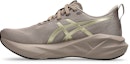 Shop (W) ASICS NOVABLAST 5 LUXE Wanita 1012B815-020
