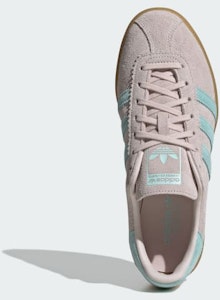 (W) Sepatu Kets BRMD JS0256 Lookbook (W) Sepatu Kets BRMD JS0256