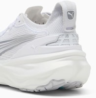 (W) 永恒奔跑 Nitro 2 310471-02 Lookbook (W) 永恒奔跑 Nitro 2 310471-02