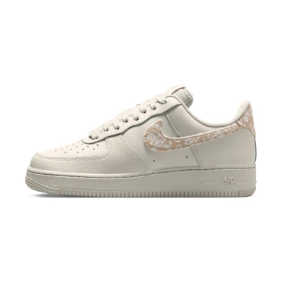 (W) Nike Air Force 1 '07