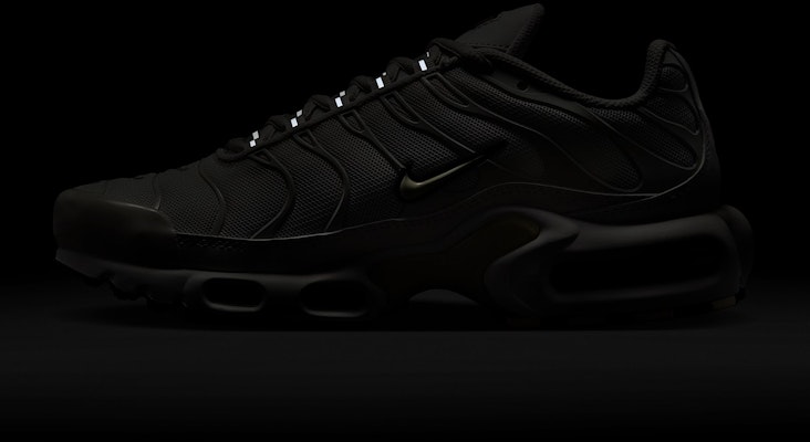 (Women) Nike Air Max Plus Alabaster DM2362-102 3