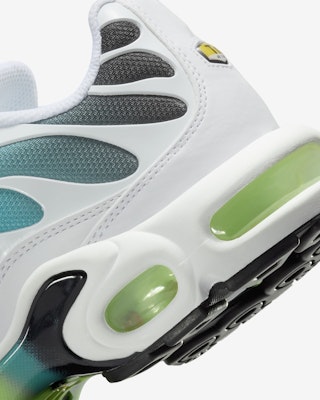 (W)Nike Air Max Plus 女款運動鞋 DZ3670-102 Cheap (W)Nike Air Max Plus 女款運動鞋 DZ3670-102