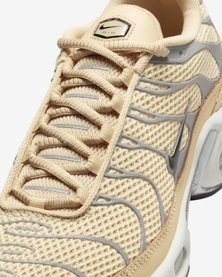 (W) Nike Air Max Plus Wanita FV8480-200 Sizing (W) Nike Air Max Plus Wanita FV8480-200